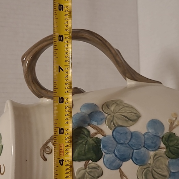 Vintage Metlox Poppytrail Teapot with Blue Grapes - Picture 14 of 16